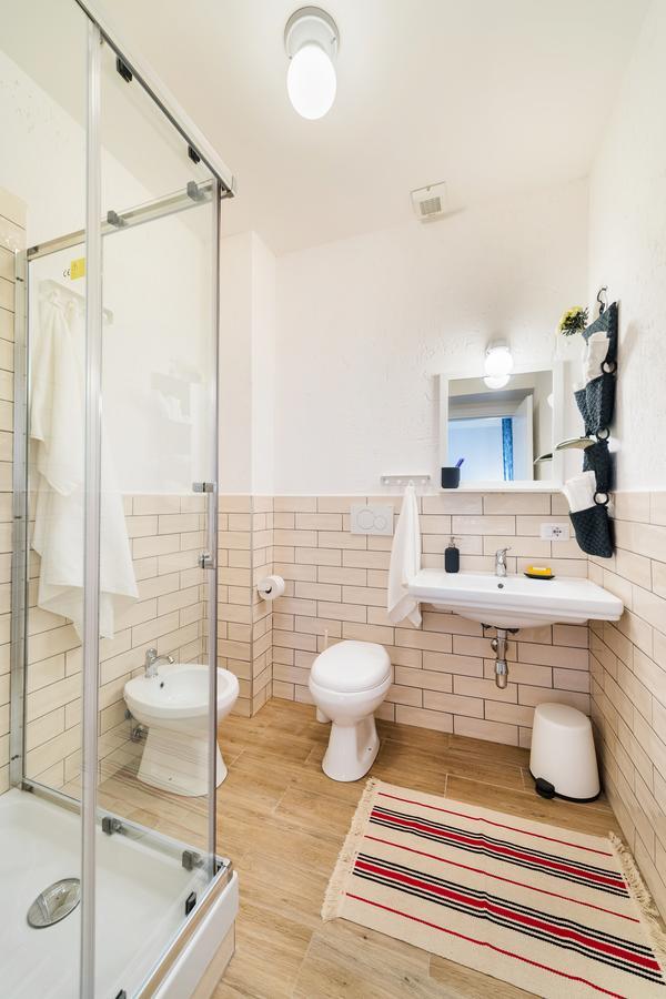 White Rooms Sabaudia Luaran gambar
