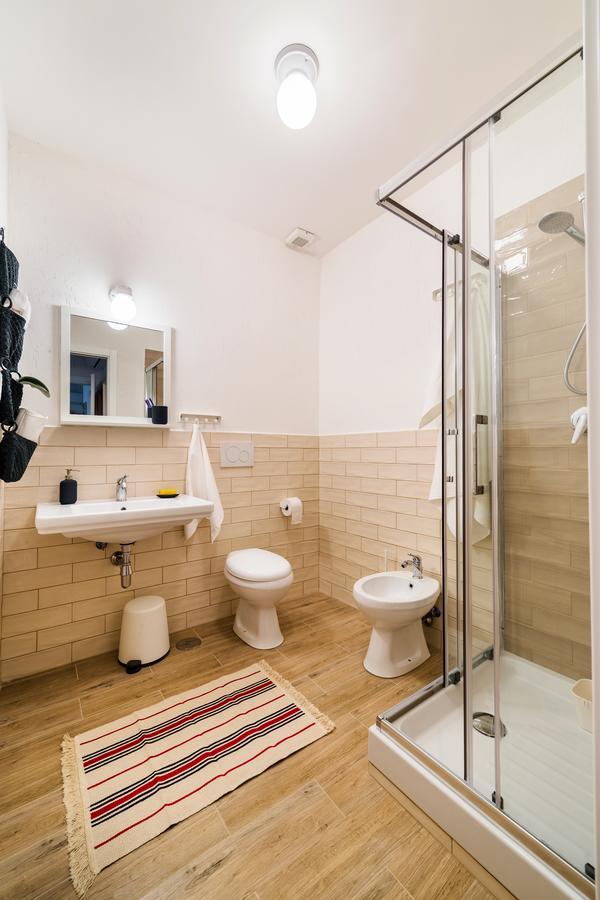 White Rooms Sabaudia Luaran gambar